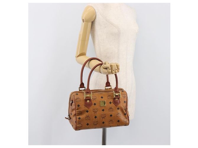 Borsa Boston MCM Vicetos Logogram PVC Leather Brown Gold Auth 200900 Marrone D'oro - vista 23