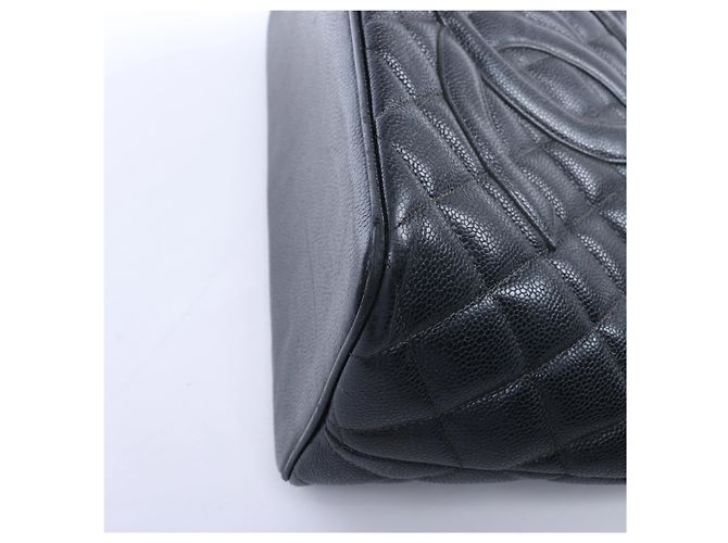 Borsa a tracolla Chanel Re-Release in pelle caviar nera 6665730 Nero - vista 11