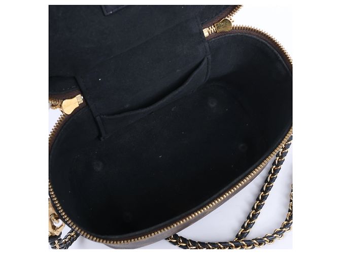 Borsa a tracolla Louis Vuitton Vanity NV PM Monogram Reverse in marrone M45165 - vista 11