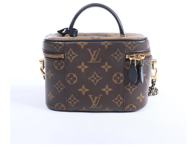 Borsa a tracolla Louis Vuitton Vanity NV PM Monogram Reverse in marrone M45165 - vista 3