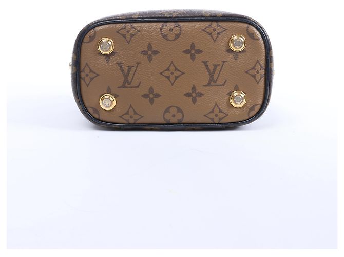 Borsa a tracolla Louis Vuitton Vanity NV PM Monogram Reverse in marrone M45165 - vista 7