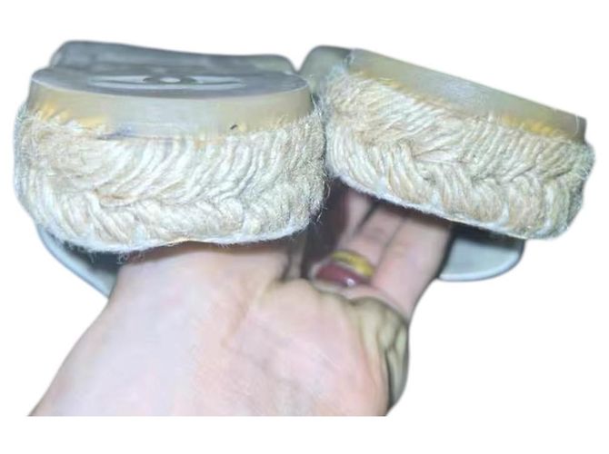 Chanel Mules Espadrilles in Pelle Nero e Bianco CC - vista 4