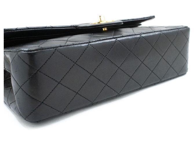 Chanel Classic Flap Lambskin Medium Nero - vista 4