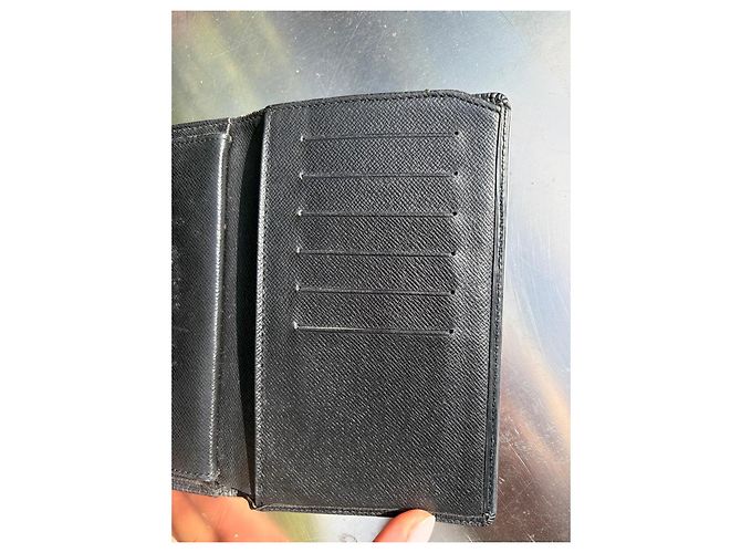 Louis Vuitton Epi Leather Long Wallet Black - view 6