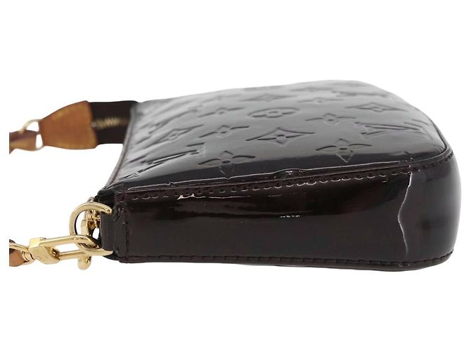 Louis Vuitton Lexington Pochette Monogram Vernis Marrone - vista 6