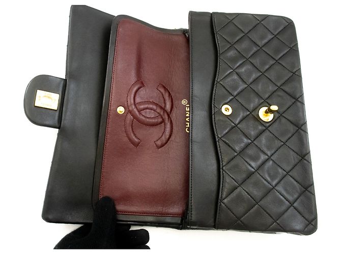 Bolsa de Ombro CHANEL Classic Double Flap 10" em pele de cordeiro preta Preto - vista 11
