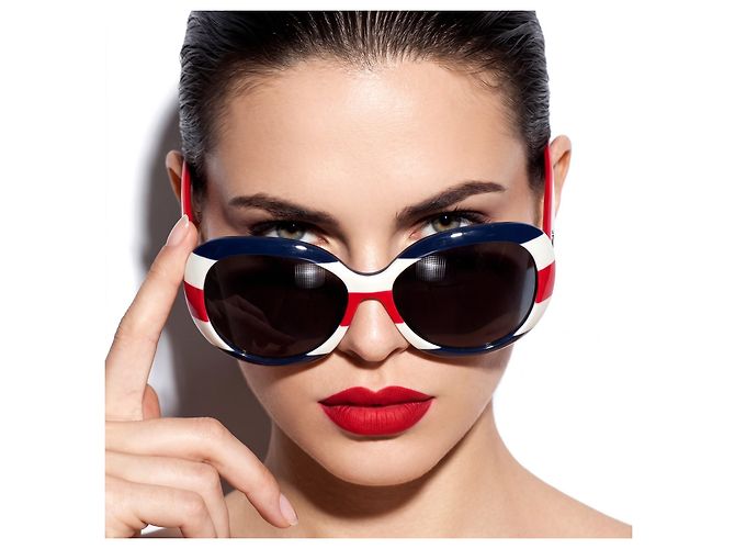 Dolce & Gabbana D&G 8058 Occhiali da sole oversize righe nautiche Bianco Rosso Blu - vista 3
