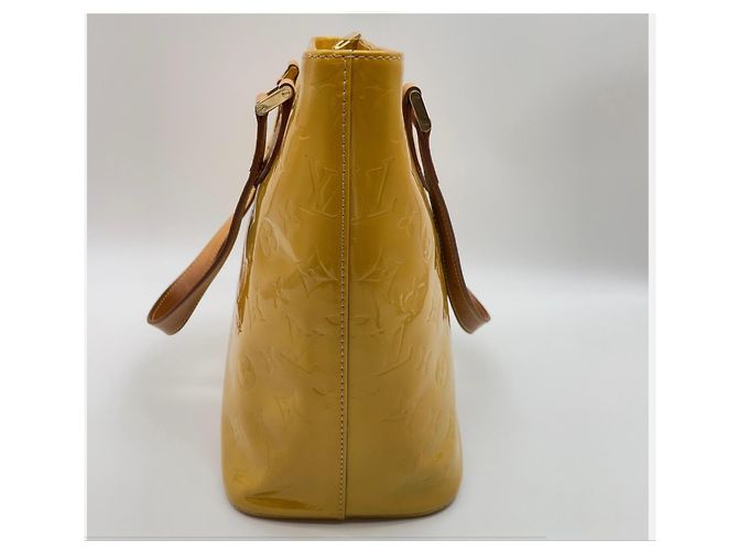 Louis Vuitton Houston Borsa in Vernice Gialla Giallo - vista 7