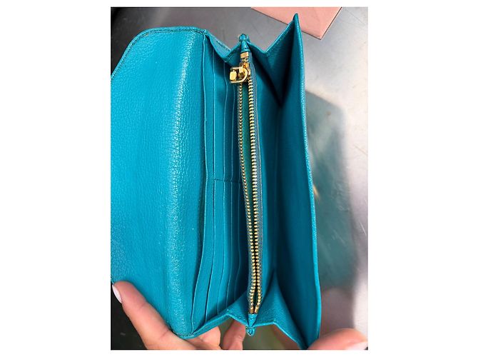 Cartera Miu Miu azul turquesa de piel granulada - vista 10