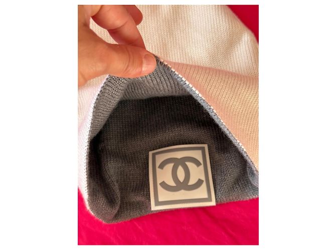 Berretto Chanel bicolore in lana Beige Grigio - vista 4