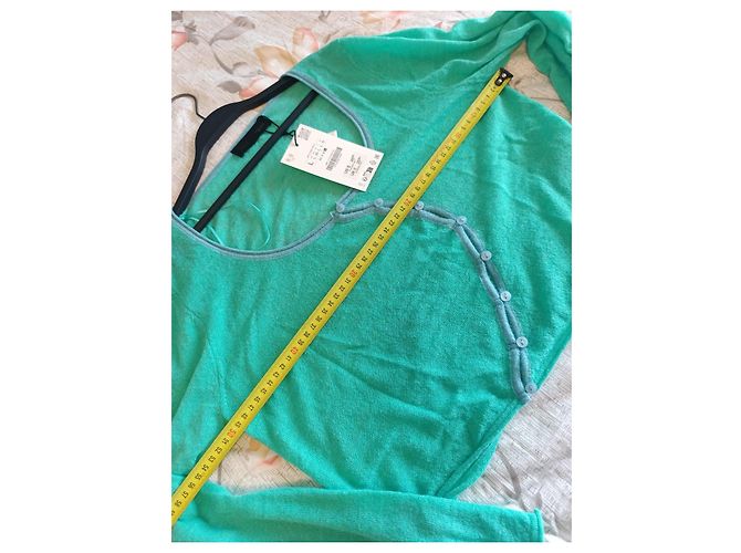 Zara Feinstrick-Cardigan mit asymmetrischem Verschluss - Größe L Grün - Ansicht 9