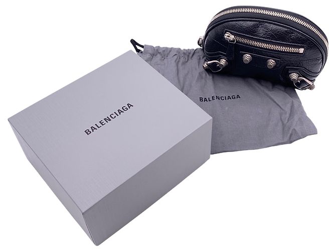 Balenciaga Beauty case Le Cagole XS in pelle nera Nero - vista 2