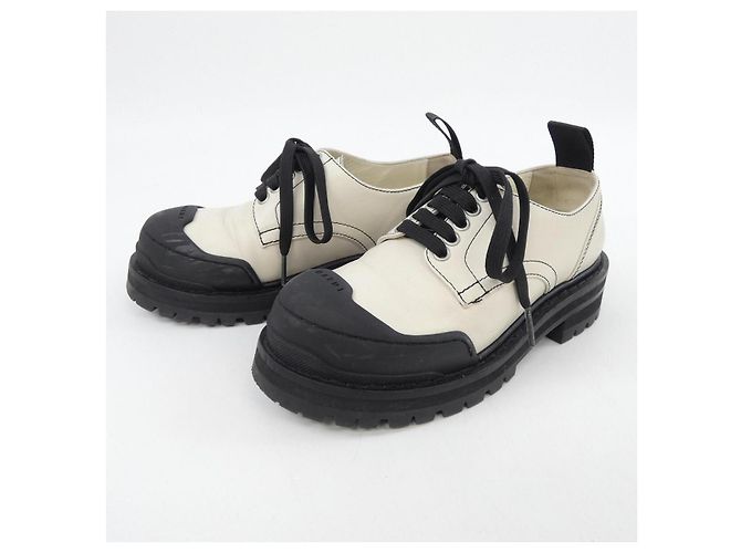 Scarpe Marni DADA DERBY Nero Bianco - vista 3