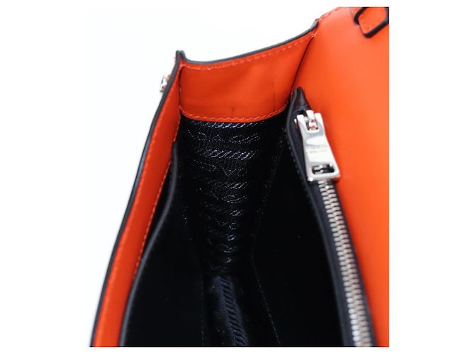 PRADA Shoulder Bag Leather Orange Silver - vista 24