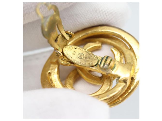 CHANEL COCO Mark Earring Metal Gold CC - vista 11