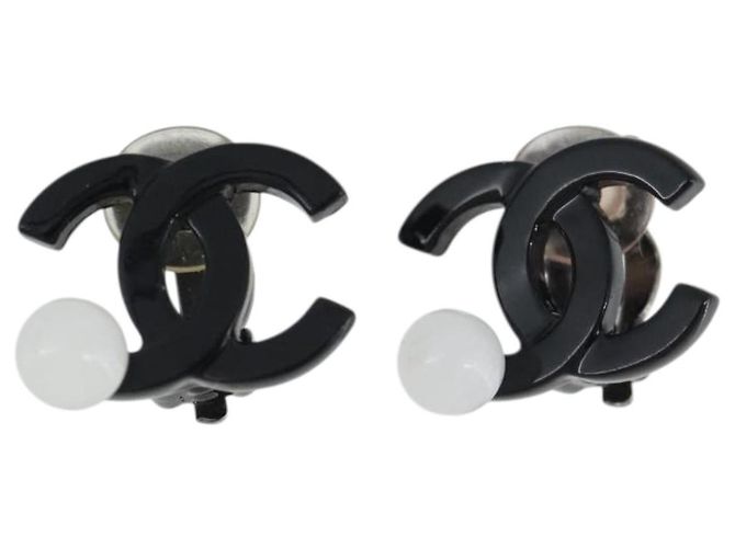 CHANEL COCO Mark Earring Metal Black CC - vista 2