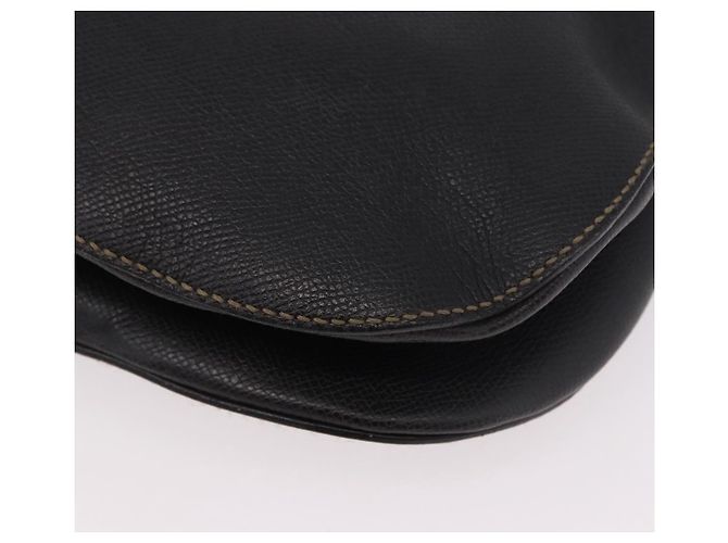 Salvatore Ferragamo Gancini Shoulder Bag Leather Black Silver - vista 16