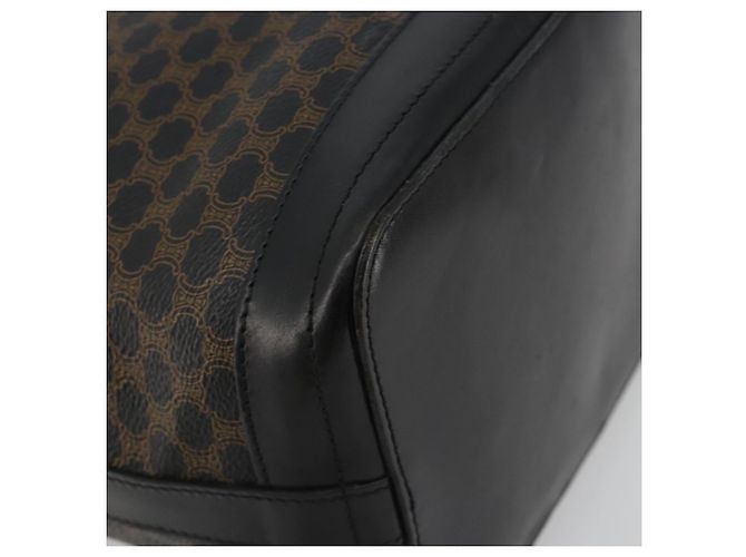 Céline CELINE Macadam Shoulder Bag PVC Leather Black Gold - vista 16