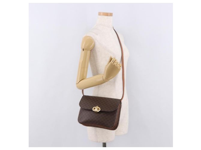 Céline CELINE Macadam Shoulder Bag PVC Leather Brown Gold - vista 25