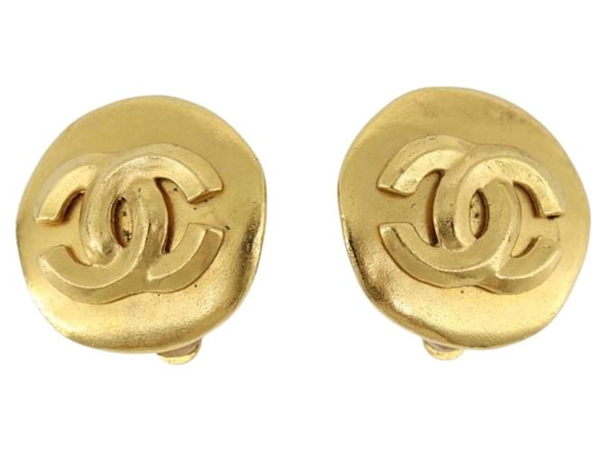 CHANEL Earring Metal Gold Tone CC - vista 2