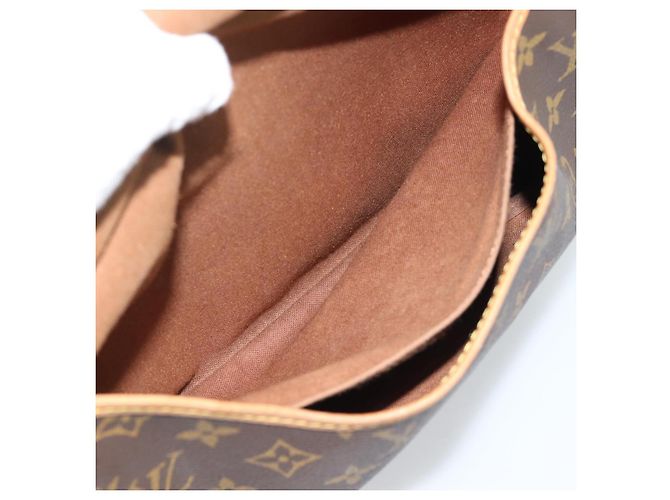 LOUIS VUITTON Monogram Saumur 30 Shoulder Bag M42256 LV - vista 25
