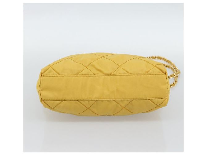 PRADA Chain Shoulder Bag Nylon Yellow Gold - vista 5