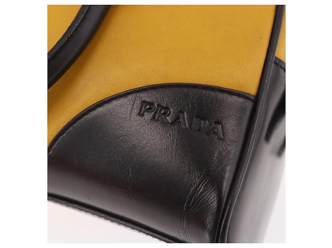 PRADA Hand Bag Leather Yellow Silver - vue 14