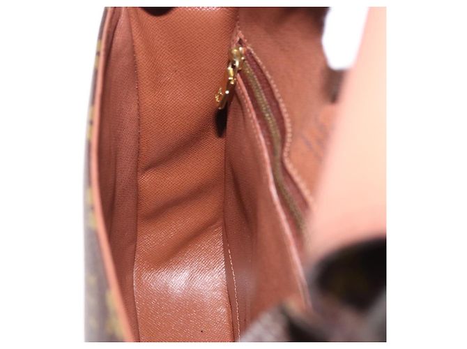 LOUIS VUITTON Monogram Saint Cloud GM Shoulder Bag M51242 LV - vista 21