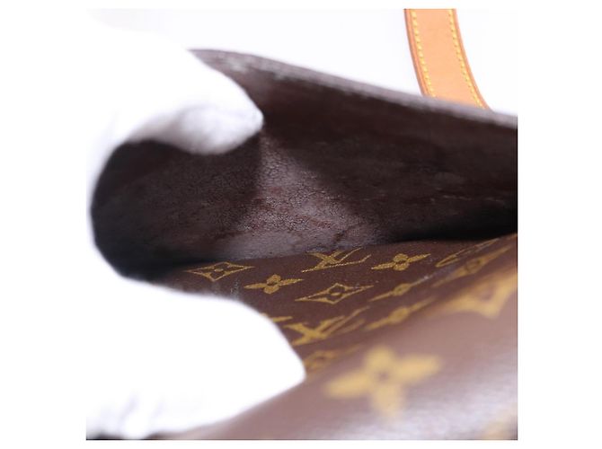 LOUIS VUITTON Monogram Saint Cloud GM Shoulder Bag M51242 LV - vista 24