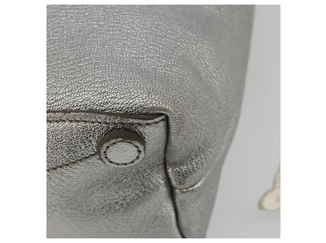 Miu Miu Shoulder Bag Leather Silver - vista 15