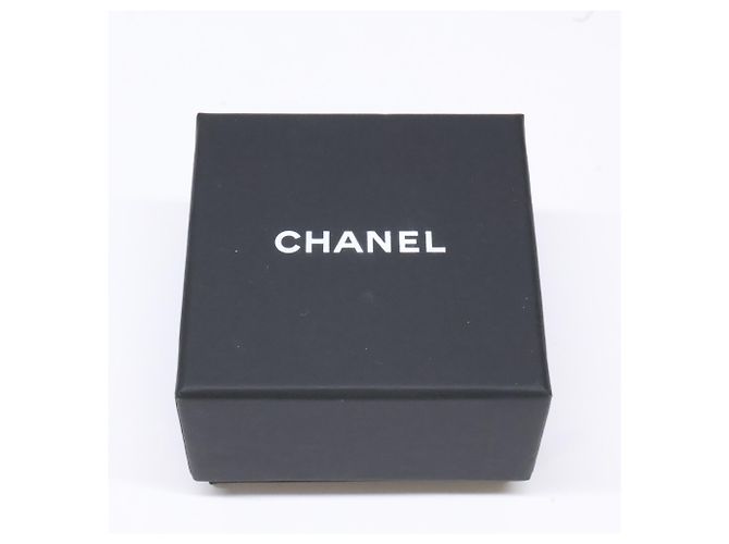 Spilla Chanel B23S motivo flacone di profumo Coco Mark Nero D'oro - vista 9
