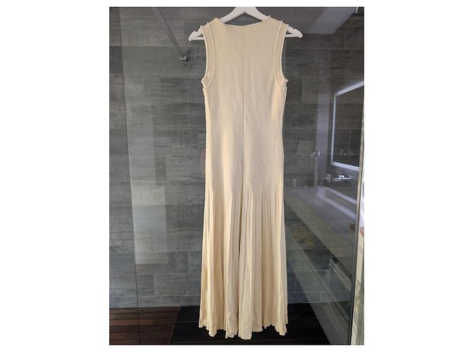Sandro langes Strickkleid in Beige mit Perlenverzierung Creme - Ansicht 6