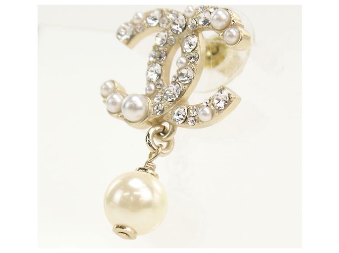 Orecchini a lobo Chanel Gold D'oro - vista 3