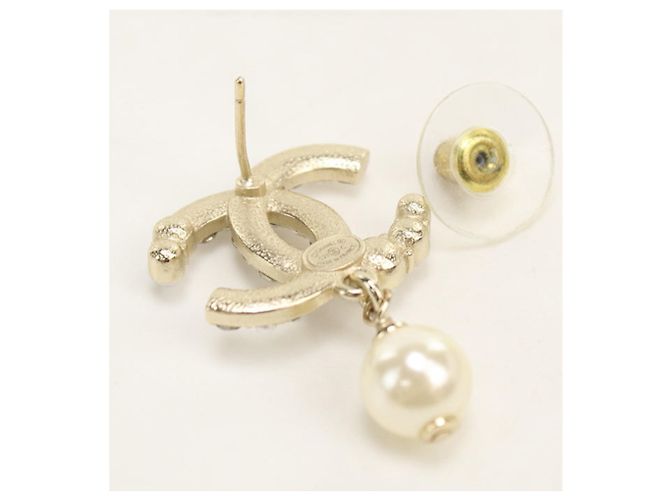 Orecchini a lobo Chanel Gold D'oro - vista 4
