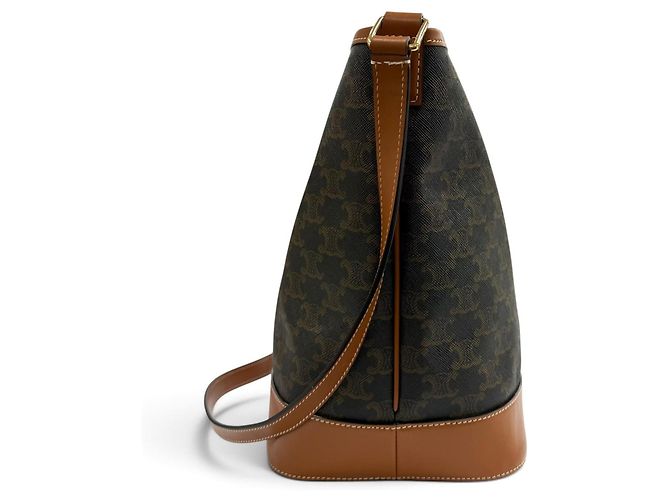 Céline Borsa a secchiello media in pelle Celine Triomphe Marrone - vista 5