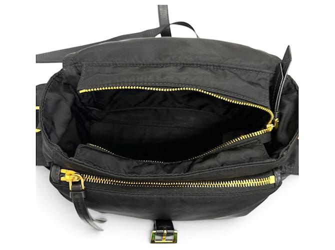 Prada 1BD394 Explorer Medium Shoulder Bag Nero D'oro - vista 7