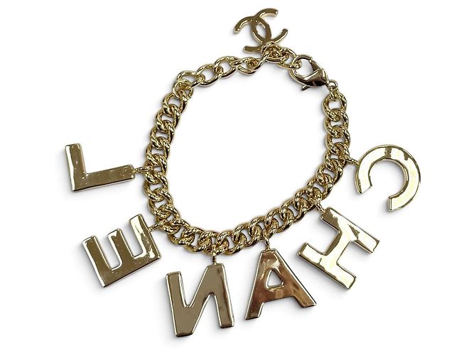 Bracciale con ciondoli dorato Chanel D'oro - vista 2
