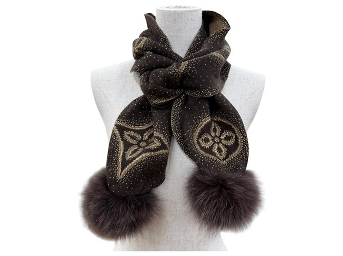 Louis Vuitton brauner Kaschmir-Stola mit Fuchsfell - Ansicht 3