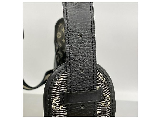 Louis Vuitton Monogram Mini Buzas Marie-Kate Schultertasche Schwarz - Ansicht 8