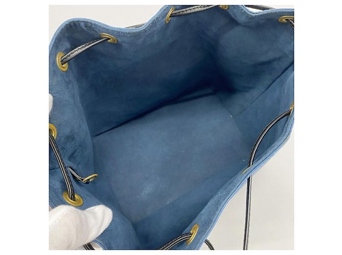 Noe Borsa a tracolla Louis Vuitton Epi Bicolor Petit Noé Nero Blu - vista 4