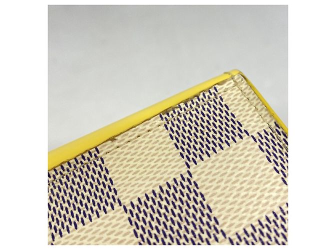Cartera Louis Vuitton Tri-fold en Damier Azur Blanco - vista 7