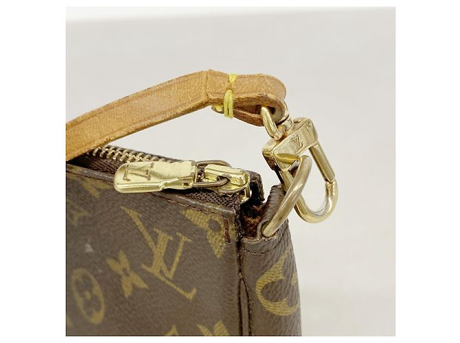 Louis Vuitton Monogram Pochette Accessoires M51980 Brown Pouch Marrone - vista 9