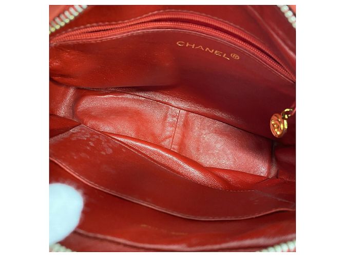Borsa a tracolla Chanel in pelle rossa Rosso - vista 4