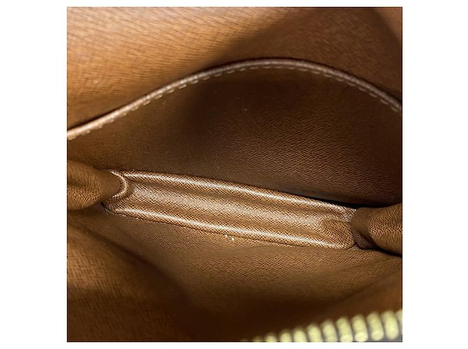 Borsa a tracolla Louis Vuitton Monogram Danube Marrone - vista 4