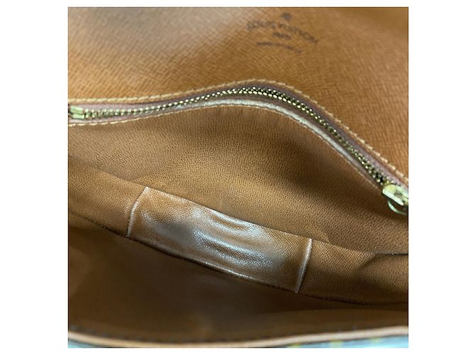 Borsa a tracolla Louis Vuitton Monogram Chantilly PM Marrone - vista 4