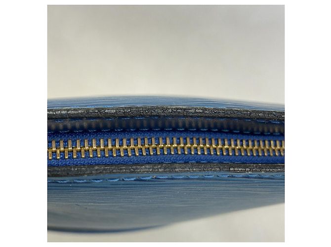 Borsa a tracolla Louis Vuitton Epi Saint Jacques Blu - vista 7