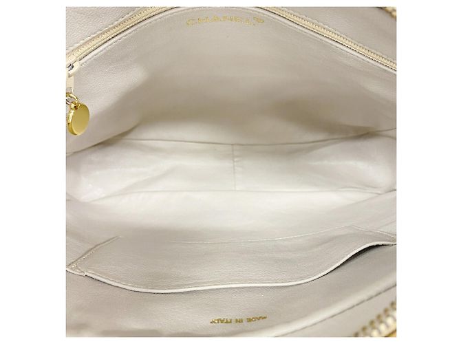 Borsa a tracolla Chanel Beige Matelassé - vista 4