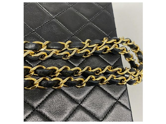 Borsa a tracolla con catena Chanel Matelassé Nero - vista 10