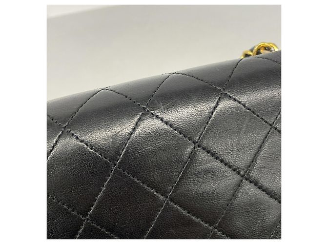 Borsa a tracolla con catena Chanel Matelassé Nero - vista 6