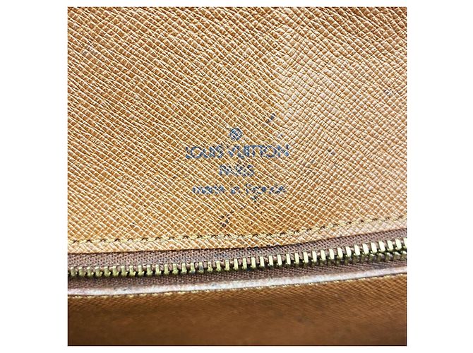 Borsa a tracolla Louis Vuitton Monogram Saint Cloud GM Marrone - vista 5